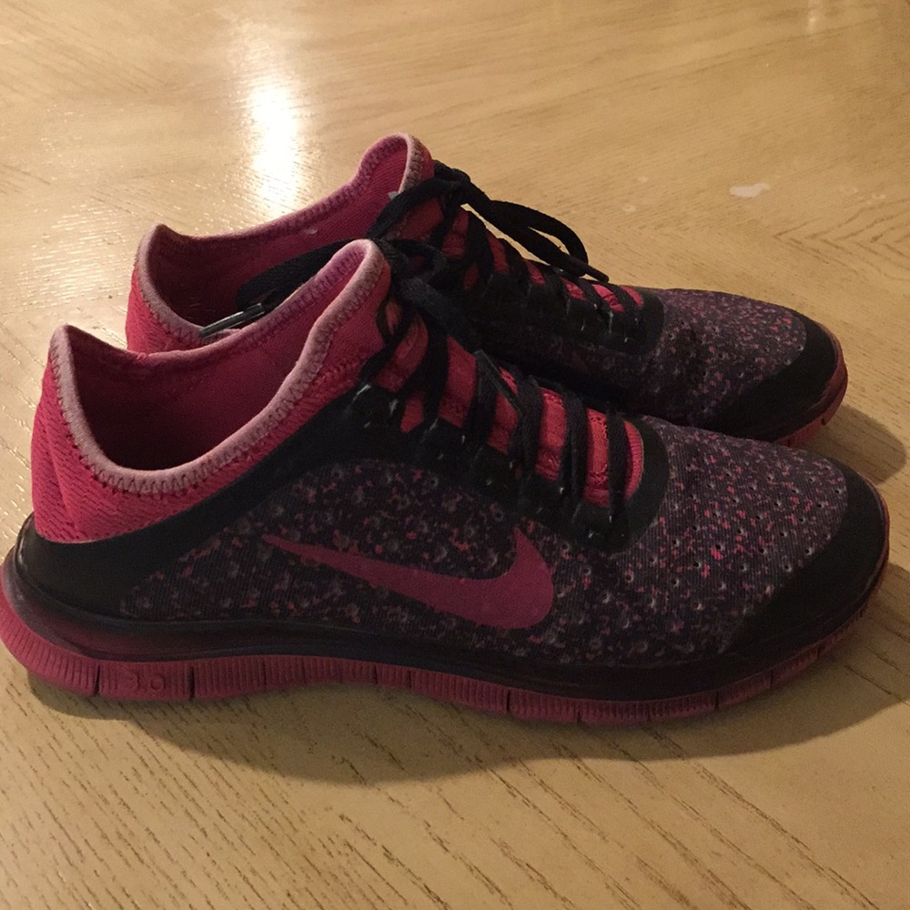 Nike free runs